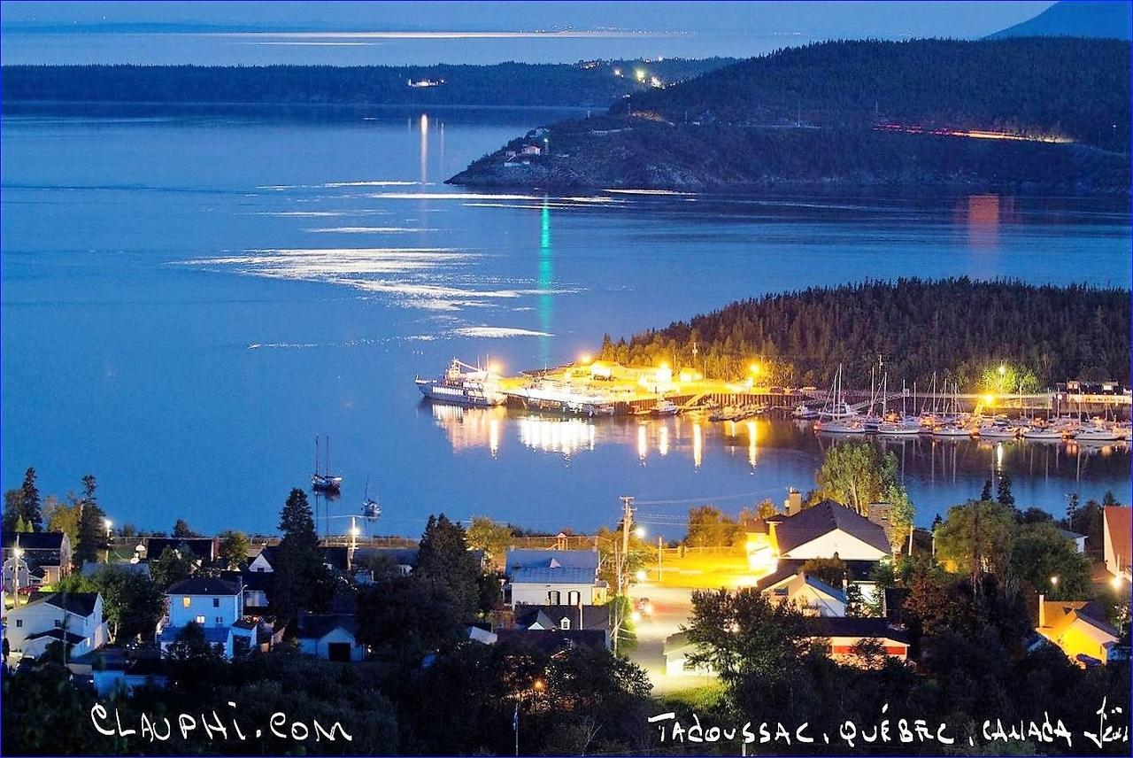 Gite Au Vieux Pommier Тадусак Екстериор снимка